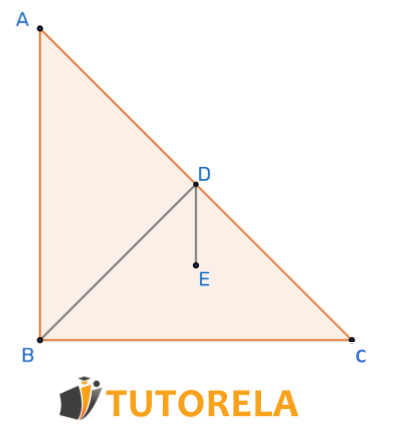 DE is not a side in any of the triangles